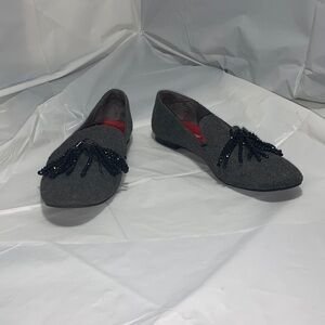Simply Vera Parker Grey Loafer with Tassels Size 8M